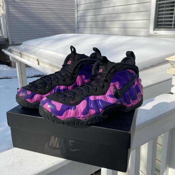 Nike Air Foamposite One Purple Camo Size 10.5 Men - Picture 3 of 7
